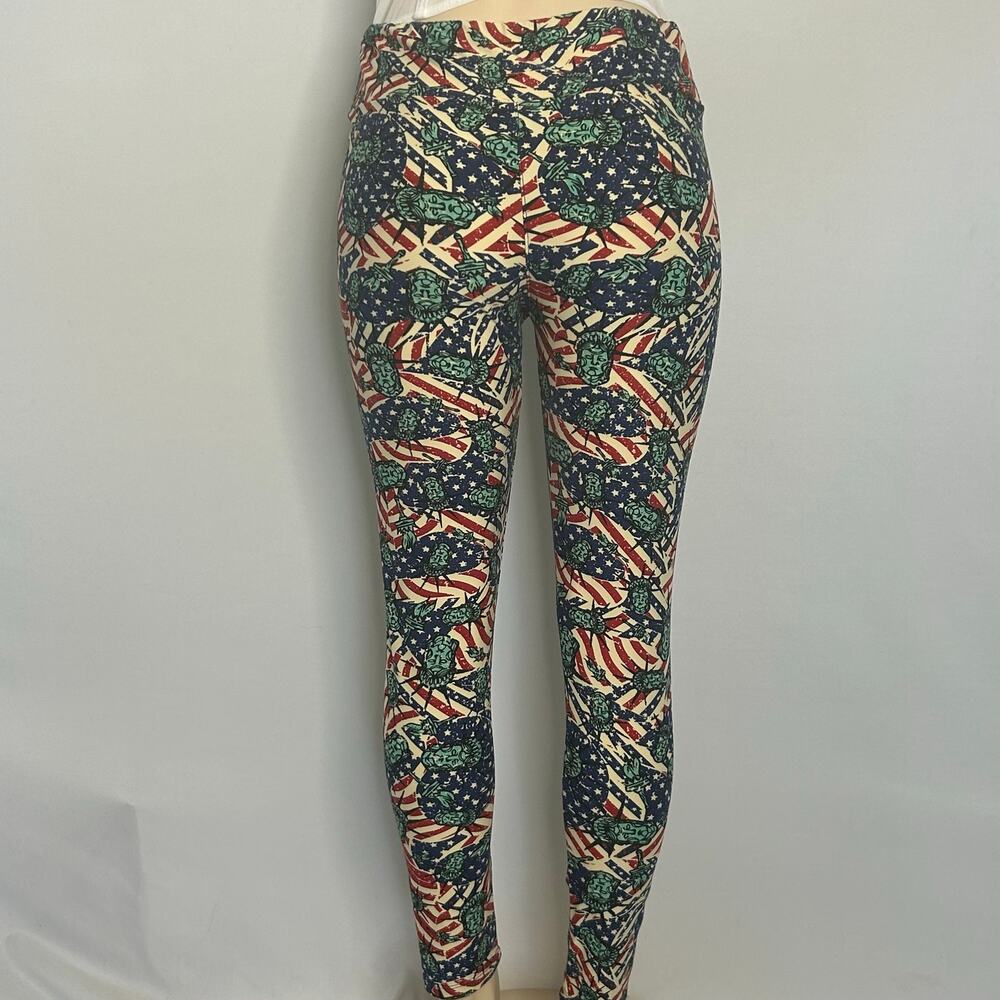 LuLaRoe Tall & Curvy Statue of Liberty American Flag Patriotic Leggings
